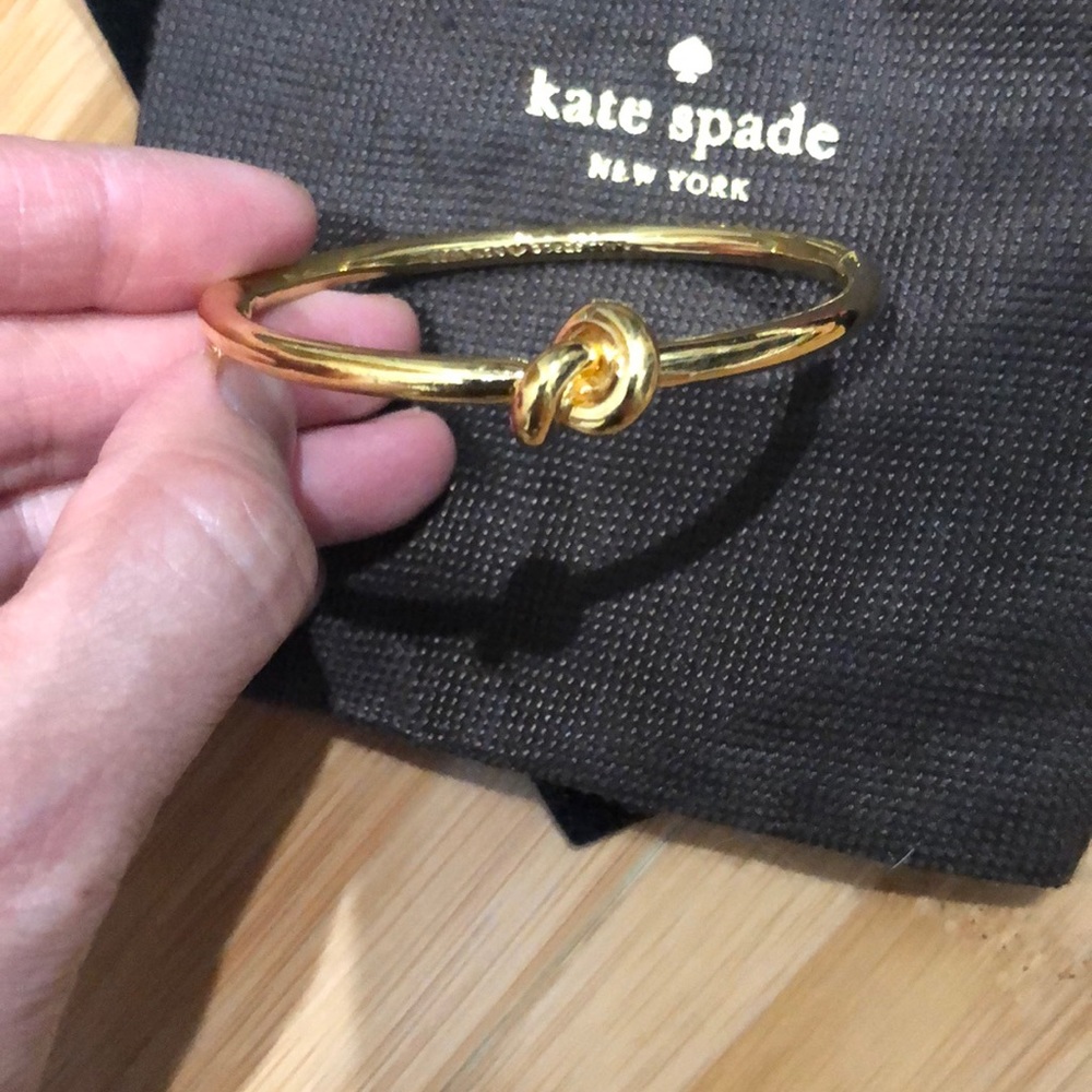 Kate Spade sailor's knot hinge bangle